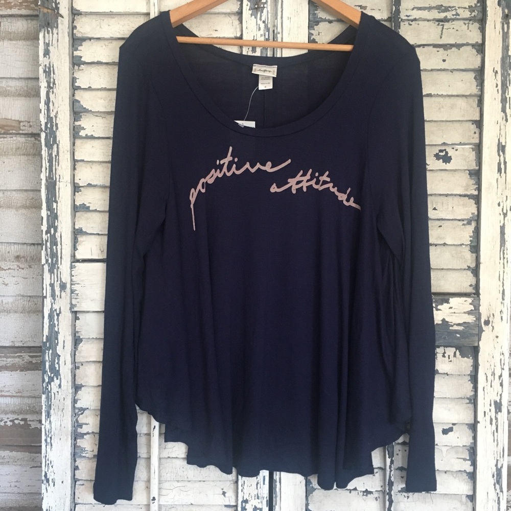 NWT Buckle Daytrip 'Positive Attitude” long sleeve shirt